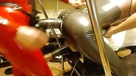 Người xxx thu va ngu ...