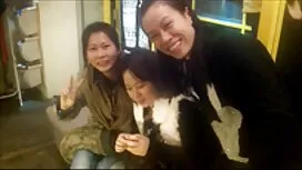 Nóng bộ ba với trẻ p ...