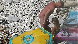 Một người đàn ông trong tất xem phim sxxx cả các người Thổ nhĩ kỳ đá đám đông của con bò đực